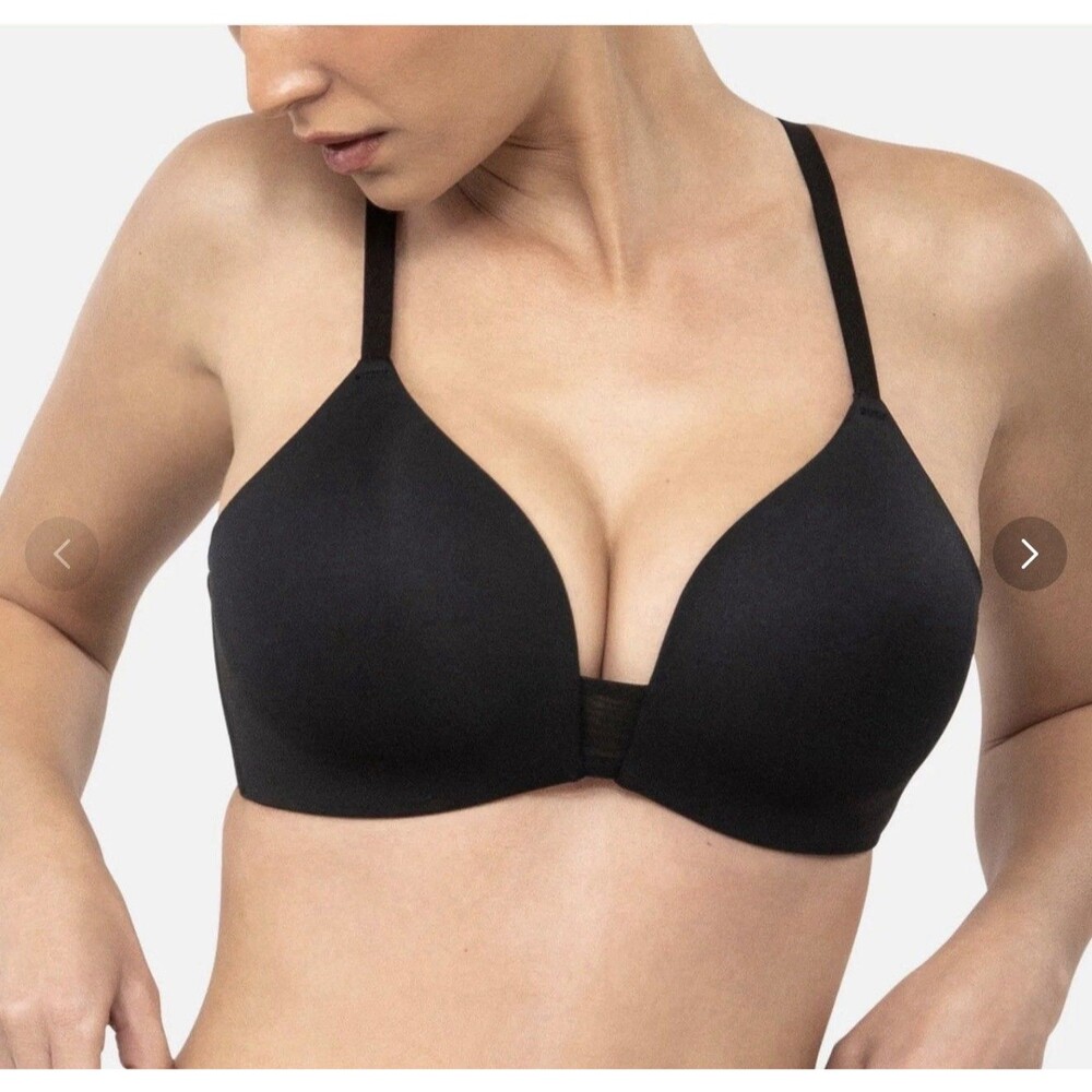 Underoutfit Comfort Plunge Bra Black 1297 Size S NWT Wireless